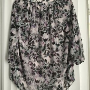 Simply Vera Vera Wang Black and Gray Asymmetrical Blouse